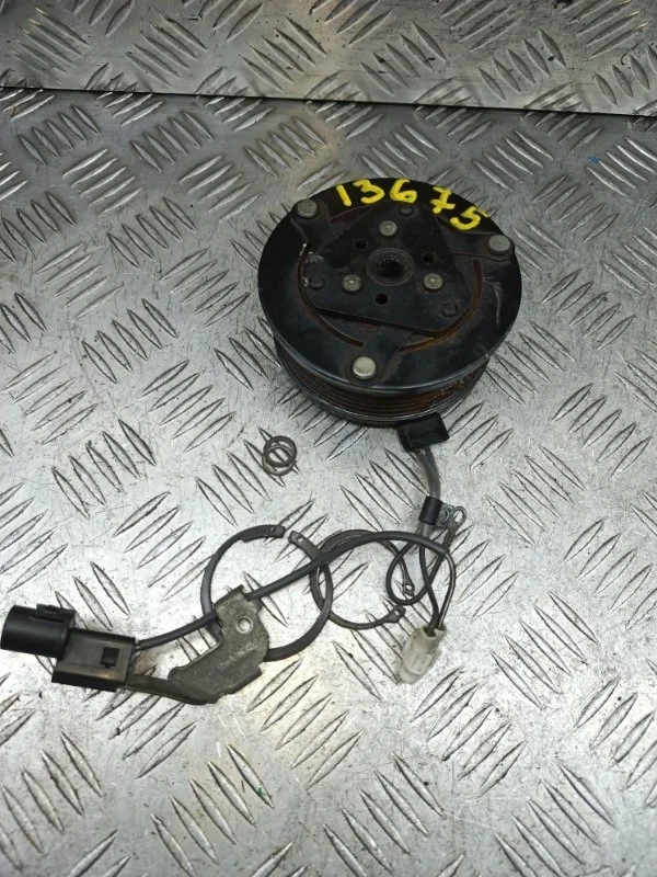 Муфта компрессора кондиционера Mitsubishi Outlander XL MSC90CAS CW5W 4B12