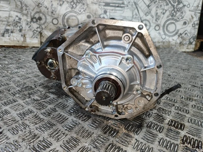 Раздатка Toyota Hilux AN120 2015-2020 361000K420 GUN126 GUN 126 1GDFTV