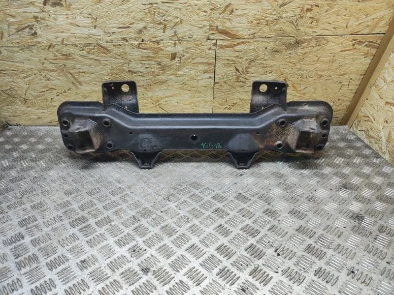 Подрамник Suzuki Grand Vitara 4580066D00 H25A