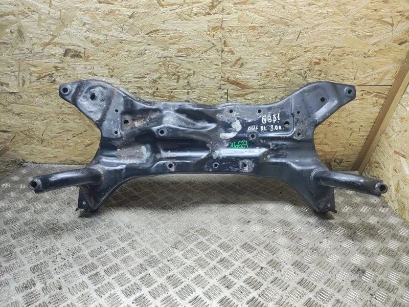 Подрамник Mitsubishi Outlander XL 4000A022 CW6W 6B31