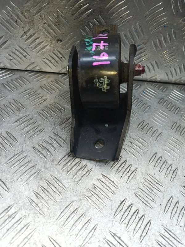 Подушка двигателя Mitsubishi Outlander XL MN184355 CW5W 4B10 4B11 4B12, передняя