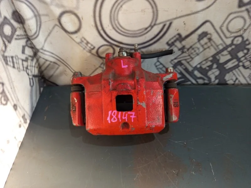 Суппорт Mitsubishi Lancer 2014 4605A475 10, передний левый