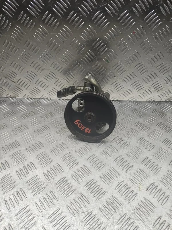 Насос ГУРа Nissan Almera Primera 49110AV700 B10 N16 P12 QG16DE