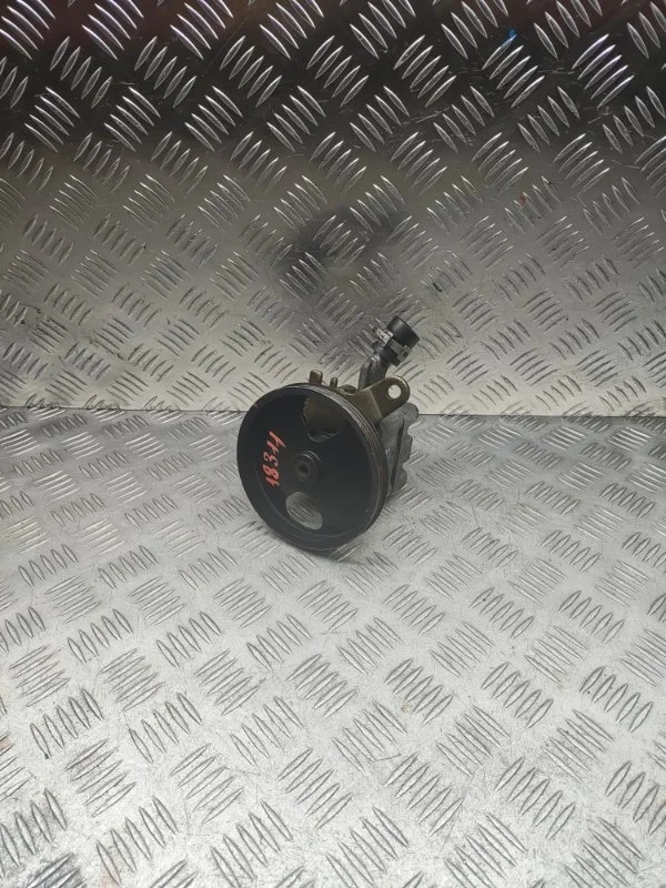 Насос ГУРа Nissan Almera Primera 49110AV700 B10 N16 P12 QG16DE