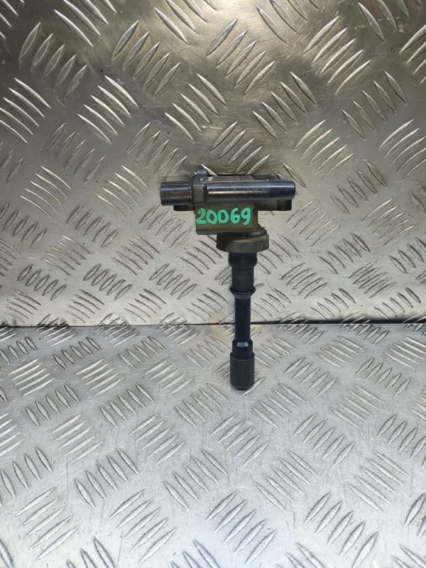 Катушка зажигания Mitsubishi Lancer 9 MD361710 4G18