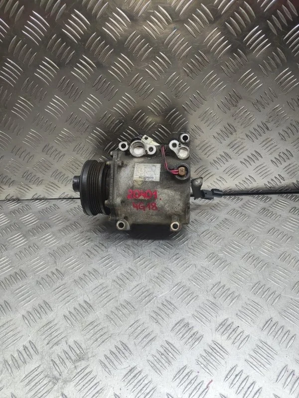 Компрессор кондиционера Mitsubishi Lancer 9 MSC90CA 4G18