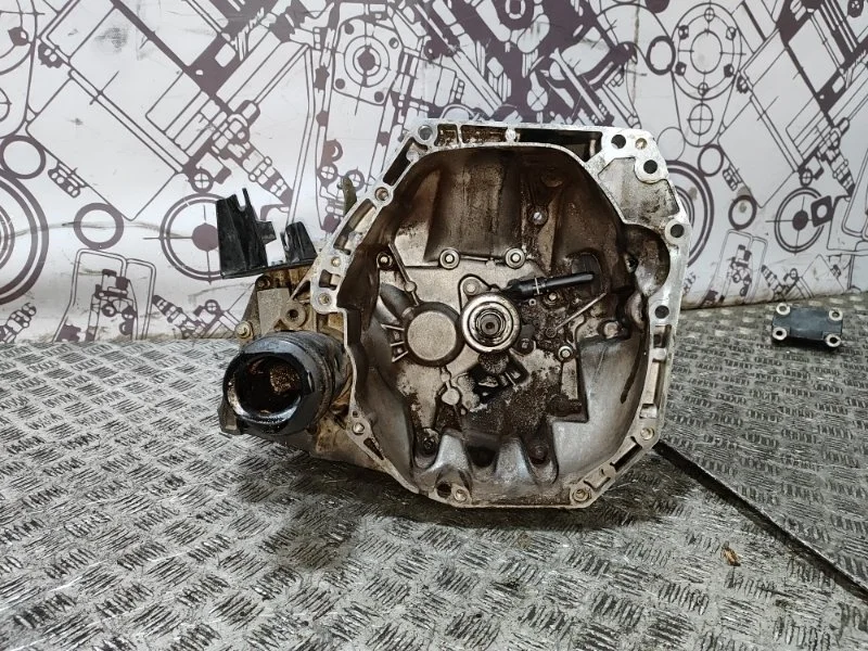 МКПП Nissan TIIDA MICRA NOTE NV200 32010EL00C HR16