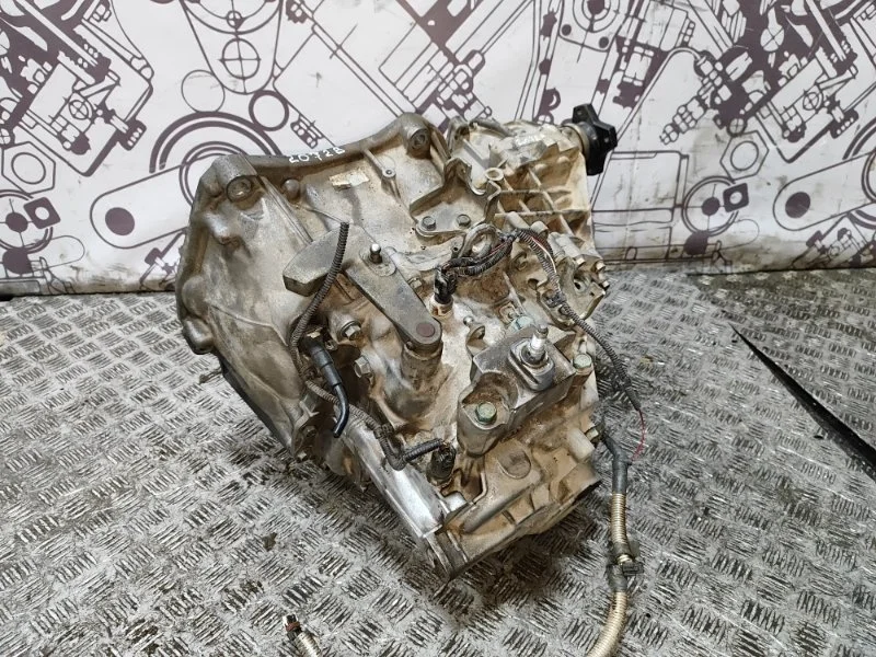 МКПП Nissan X-Trail Qashqai 32010JG20C T31 J10 MR20DE