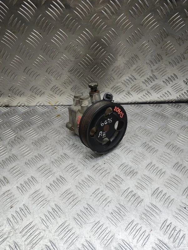Насос ГУРа Mitsubishi Pajero MR418566 V75W 6G72 6G74 6G75 GDI