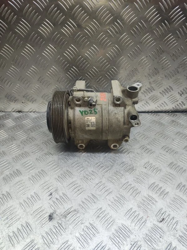 Компрессор кондиционера Nissan Pathfinder 14-10 926004X30A R51 YD25 DDTI
