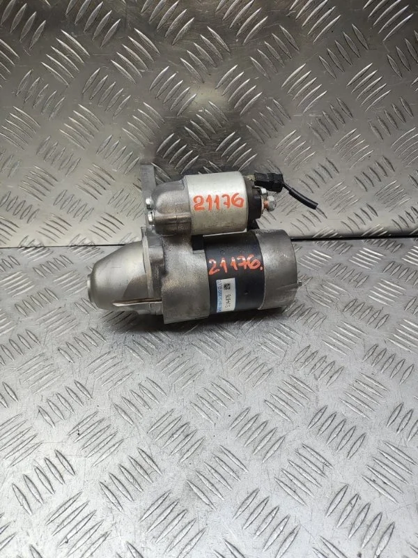 Стартер Nissan Primera X-Trail 233006N200 P12 T30 QR20DE