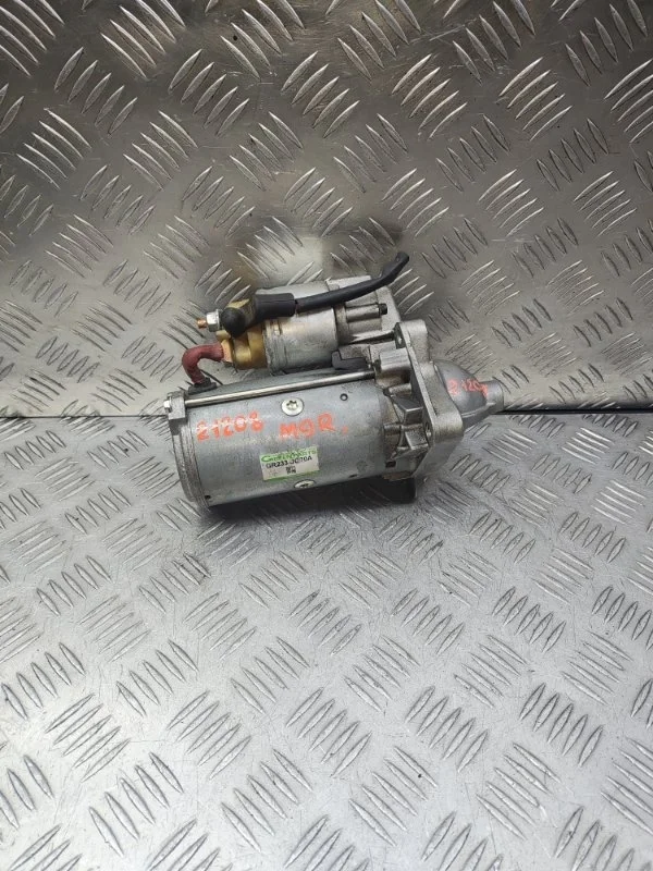 Стартер Nissan X-Trail 23300JG70A M9R