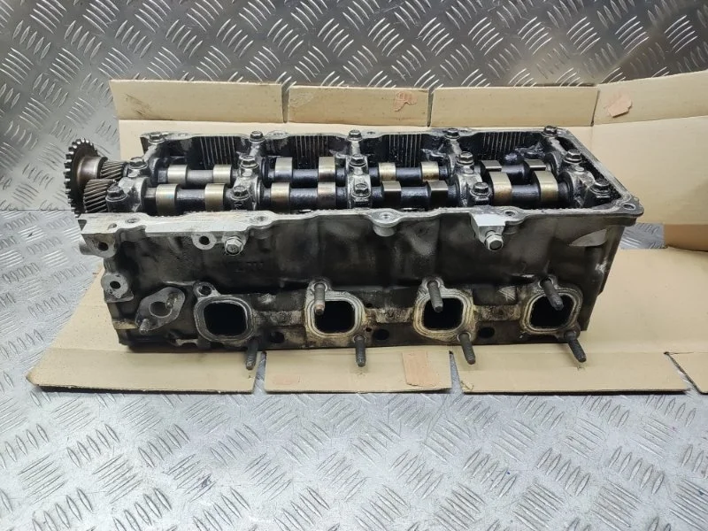 Головка блока цилиндров Nissan Cabstar 2011 11039VZ20A F24M ZD30