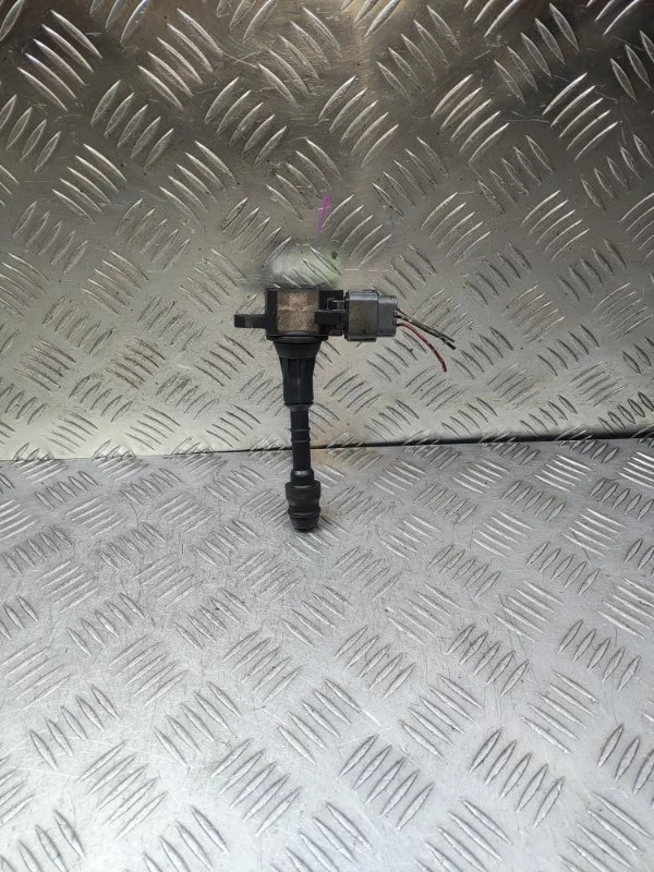 Катушка зажигания Nissan Teana Murano 07-02 224488J11C J31 Z50 VQ35DE
