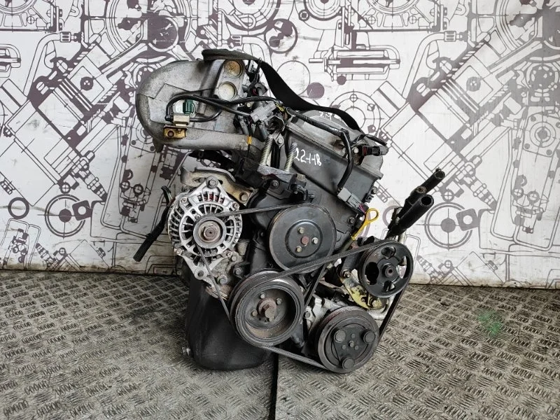 Двигатель Mazda 323 ZM3902300B BJ ZMDE