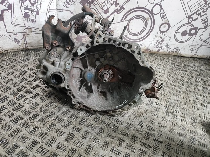 МКПП Toyota Avensis 3030005020 T250 1ZZFE