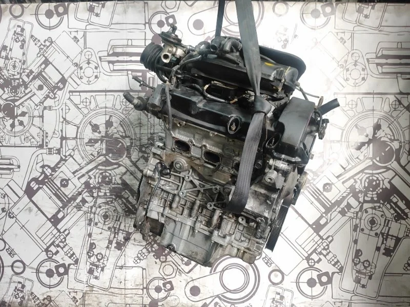 Двигатель Ford Mazda Maverick Escape MPV Tribute 4515245 AJ