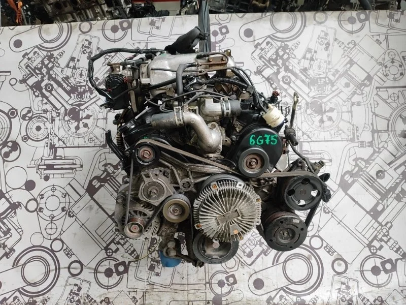 Двигатель Mitsubishi Pajero 3 MN119849 77W 6G75