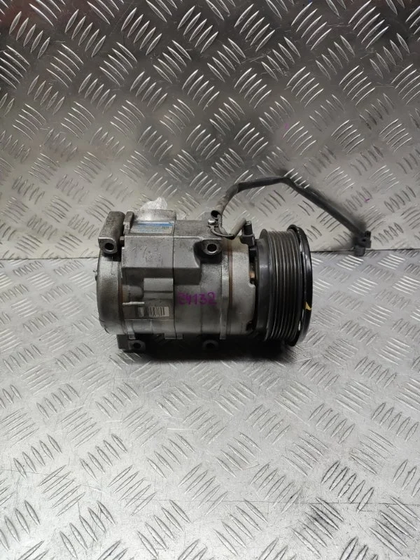 Компрессор кондиционера Mitsubishi Pajero 4 2006-2016 4472606482 V97W 6G75