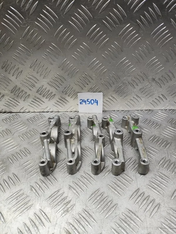 Бугель распредвала Nissan Pathfinder 14-10 11039EC00A R51 YD25 DDTI