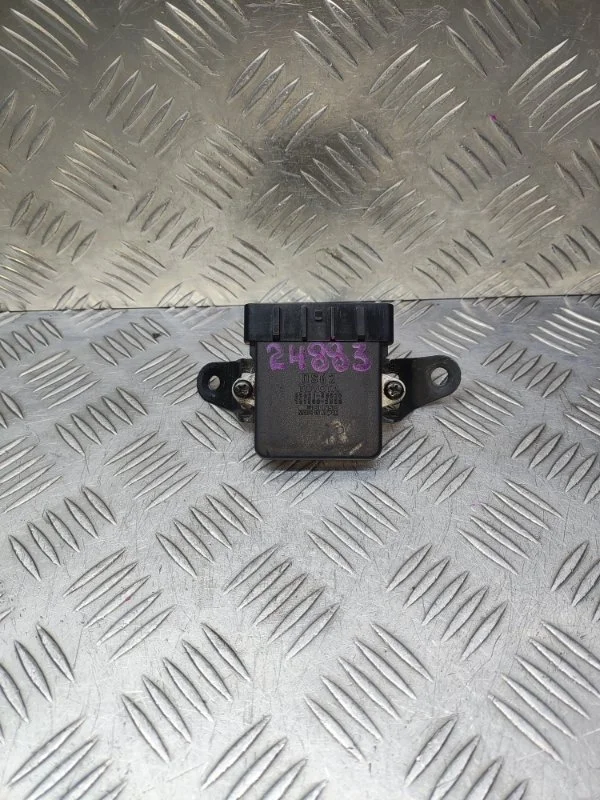 Блок управления Toyota Land Cruiser Prado 8962135020 90 5VZFE