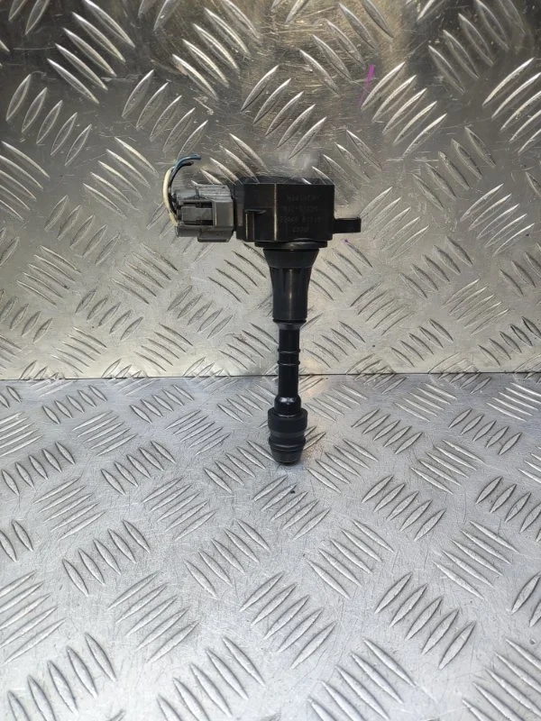 Катушка зажигания Nissan Teana Murano 07-02 224488J11C J31 Z50 VQ35DE