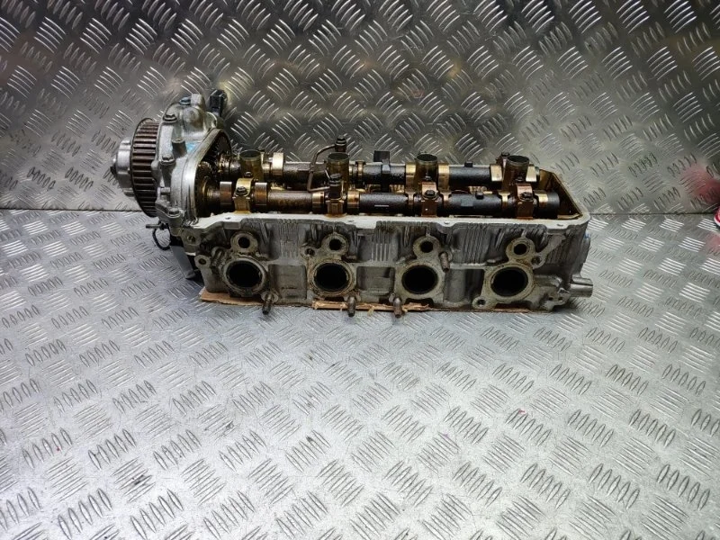 Головка блока цилиндров Toyota Land Cruiser 2007-2010 1110259055 200 2UZFE
