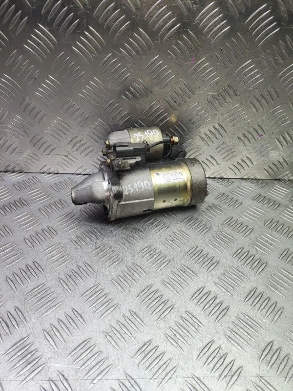 Стартер Nissan Almera Primera 233000M302 B10 N16 P12 QG16DE