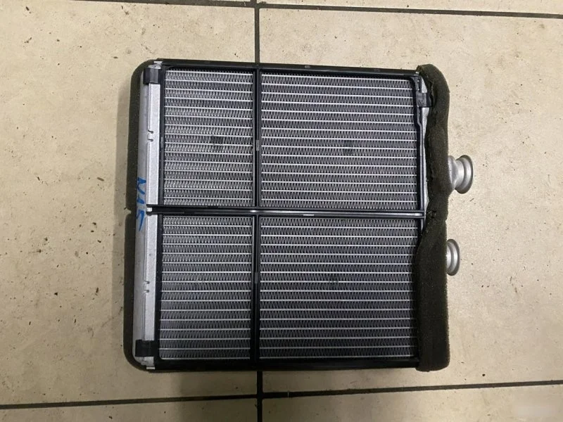 Радиатор печки Mercedes A2048300061
