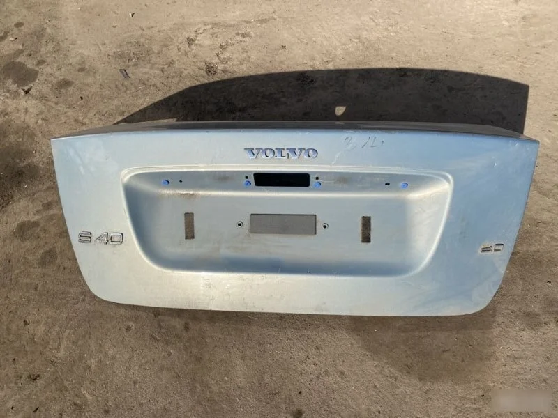 Крышка багажника Volvo S40 31335491