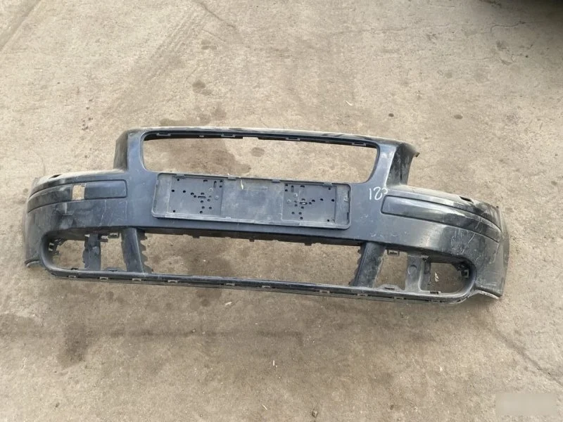 Бампер Volvo S40 39991834, передний
