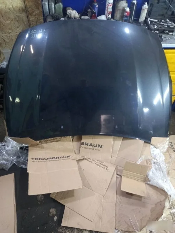 Капот Volvo S60 31335350