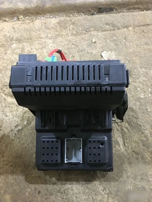 Блок CEM Volvo S60 31394157