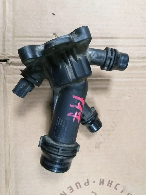 Корпус термостата Volvo S60 31293556