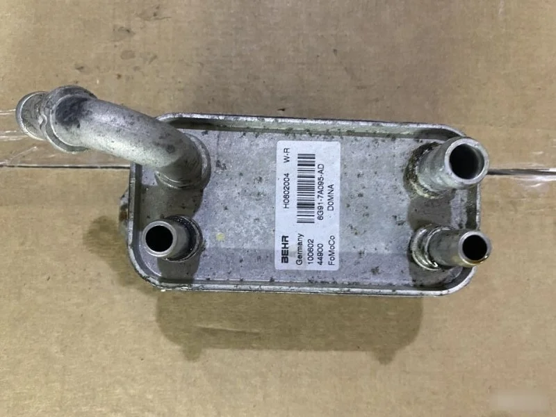 Маслоохладитель АКПП Volvo S60 30792231