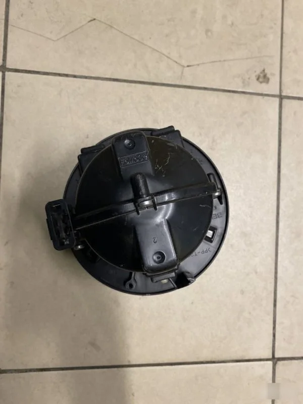 Мотор печки Volvo S60 31291516