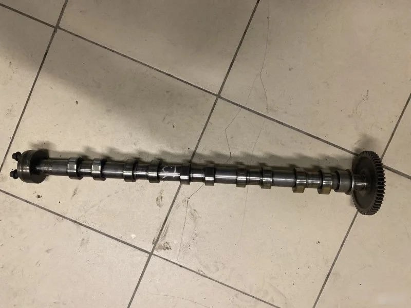 Распредвал Volvo S60 30750758