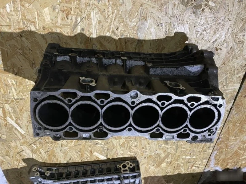 Блок ДВС Volvo S80 36001431 B6324S
