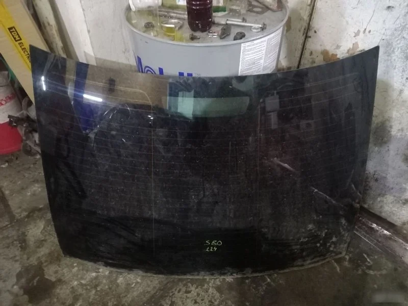 Стекло Volvo S80 30779645, заднее