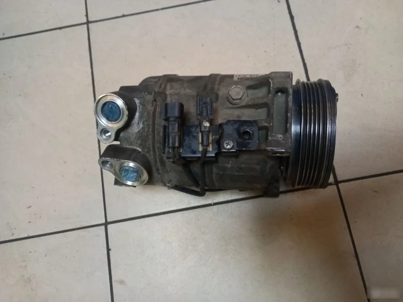 Компрессор кондиционера Volvo S80 36011309