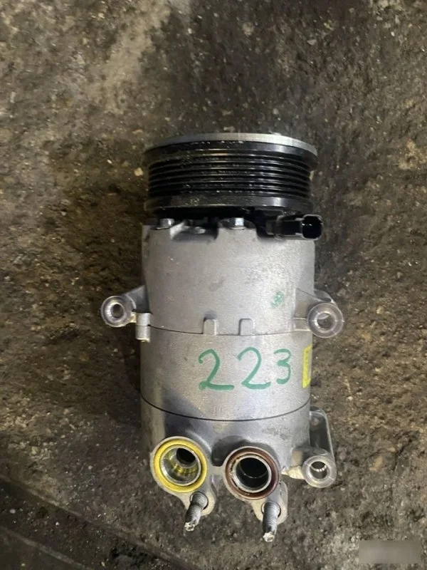 Компрессор кондиционера Volvo S80 36012441