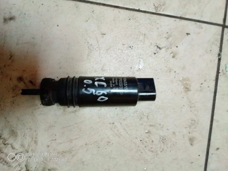 Насос омывателя Volvo S80 30655138
