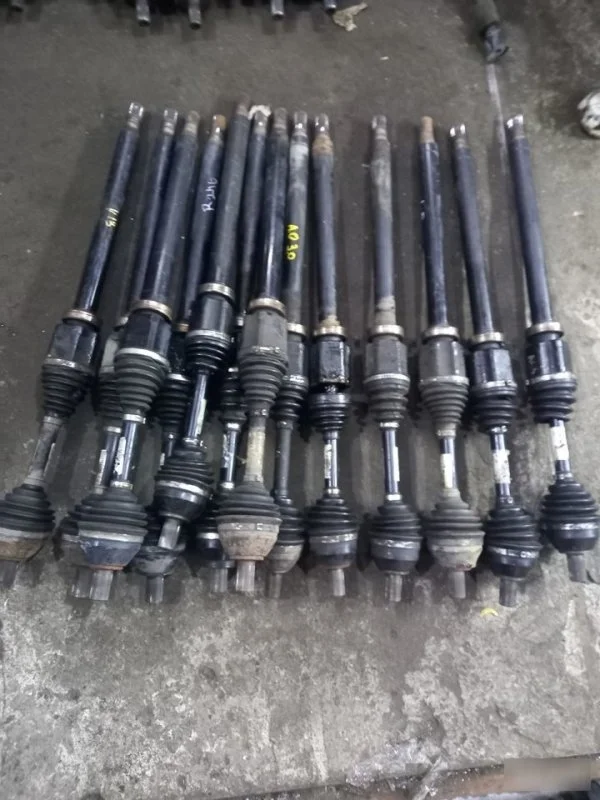 Привод Volvo S80 36001459 B5254T(X), правый