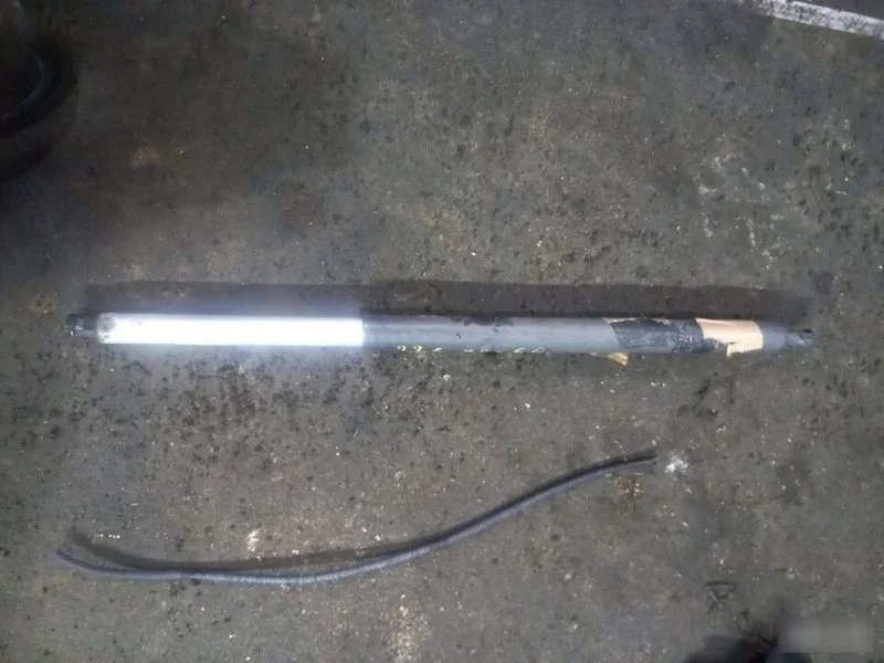 Амортизатор багажника Volvo XC60 30754548