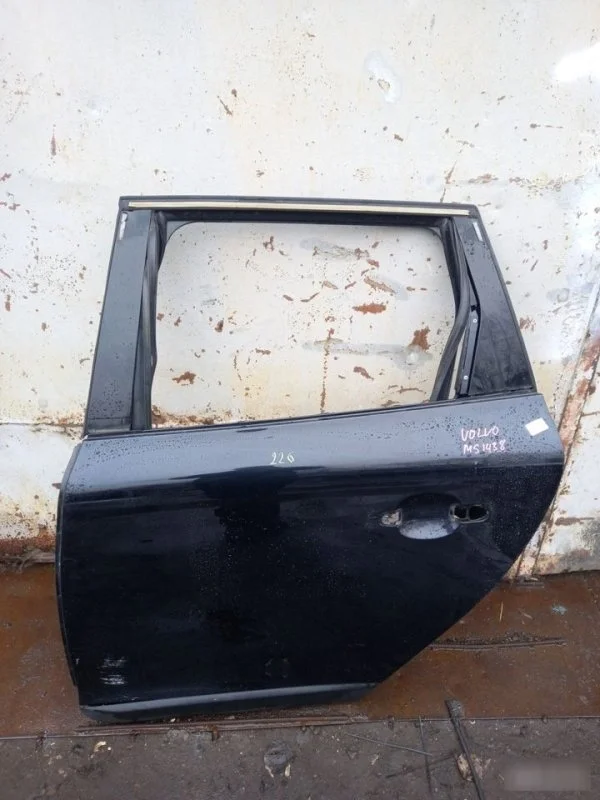 Дверь Volvo XC60 31335544, задняя левая