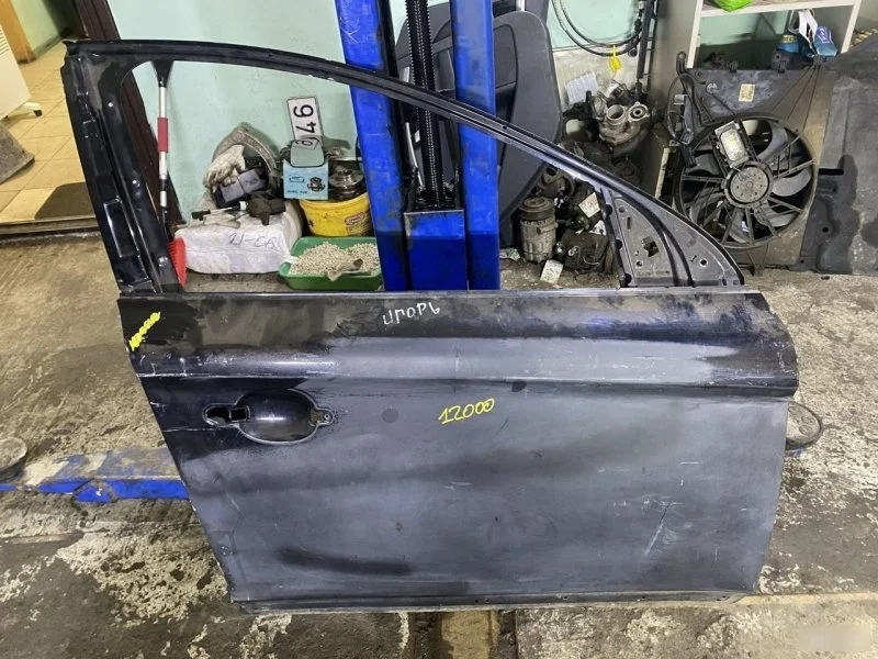 Дверь Volvo XC60 32228961, передняя правая