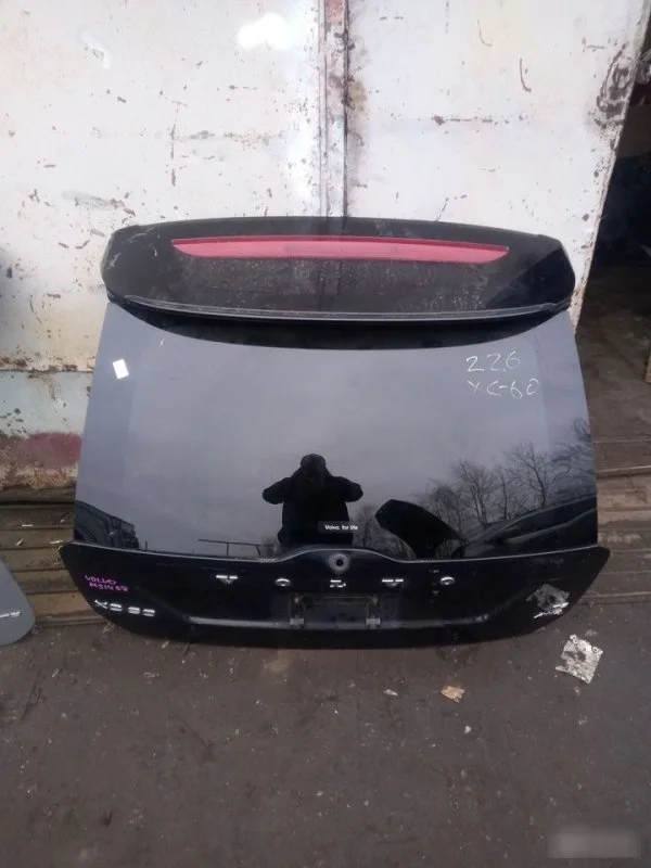 Дверь багажника Volvo XC60 39811096