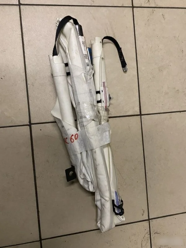 Подушка безопасности Volvo XC60 31271737
