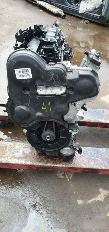 ДВС Volvo XC90 36010304 LA4 D4204T23