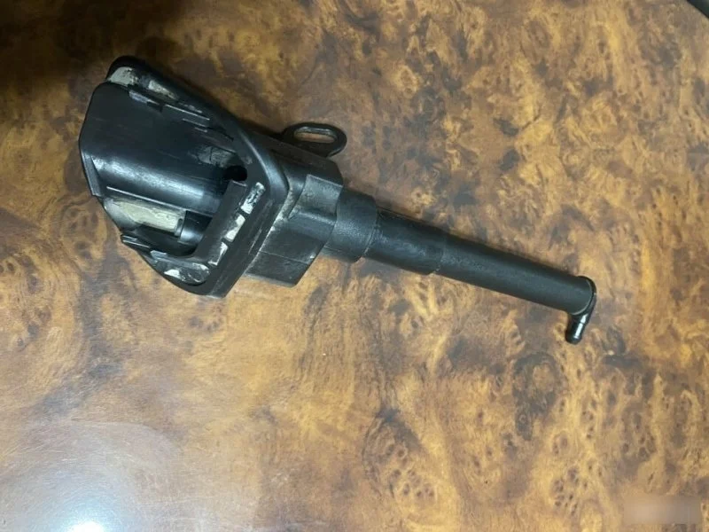 Форсунка Volvo XC90 31283785, правая